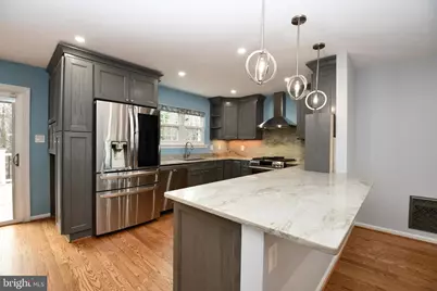 6031 Lands End Lane, Alexandria, VA 22315 - Photo 11