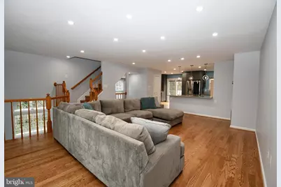 6031 Lands End Lane, Alexandria, VA 22315 - Photo 17