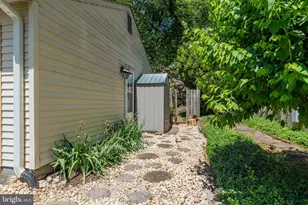 9556 Pine Bough Pl, Vienna, VA 22181 - Photo 63