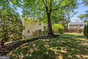 9556 Pine Bough Pl, Vienna, VA 22181 - Photo 59