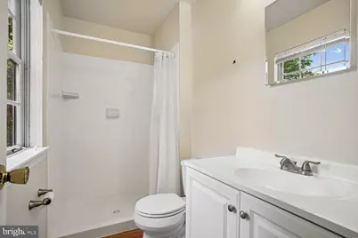 10051 Downeys Wood Court, Burke, VA 22015 - Photo 17