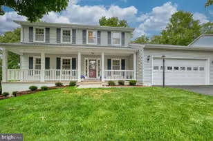 6115 Mountain Springs Ln, Clifton, VA 20124 - Photo 3