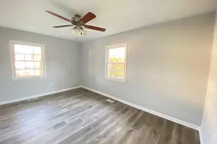 4202 Marble Ln, Fairfax, VA 22033 - Photo 9