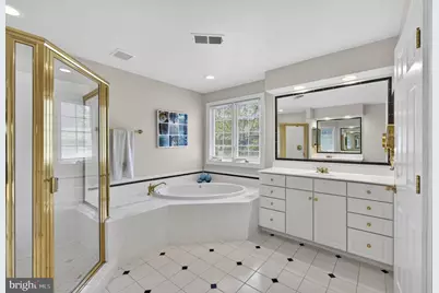 8306 Elm Grove Court, Vienna, VA 22182 - Photo 23