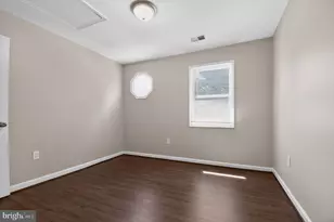 1819 Anderson Rd, Falls Church, VA 22043 - Photo 17