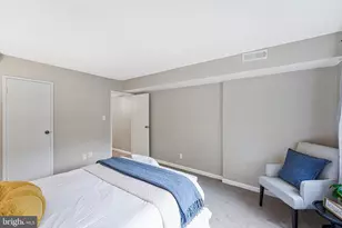 11804 Breton Ct, Reston, VA 20191 - Photo 9