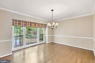 2989 Franklin Oaks Dr, Herndon, VA 20171 - Photo 9