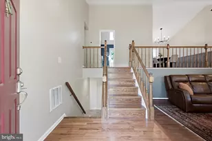 13704 Springhaven Dr, Chantilly, VA 20151 - Photo 5