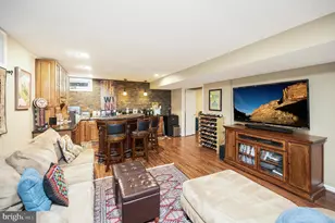 3625 Drews Ct, Alexandria, VA 22309 - Photo 17