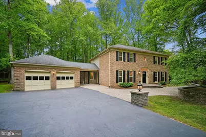 11732 Stuart Mill Road, Oakton, VA 22124 - Photo 3