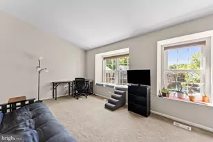 7027 Solomon Seal Ct, Springfield, VA 22152 - Photo 25