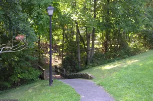 7027 Solomon Seal Ct, Springfield, VA 22152 - Photo 39