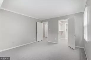 5801 Rexford Dr, Springfield, VA 22152 - Photo 15