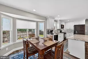 12168 Eddyspark Dr, Herndon, VA 20170 - Photo 25