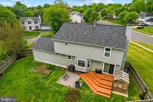 12168 Eddyspark Dr, Herndon, VA 20170 - Photo 3
