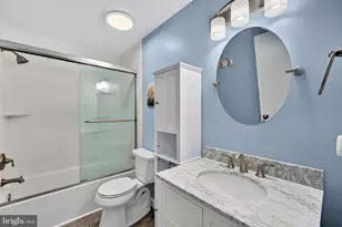 12168 Eddyspark Dr, Herndon, VA 20170 - Photo 43