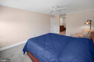12168 Eddyspark Dr, Herndon, VA 20170 - Photo 33
