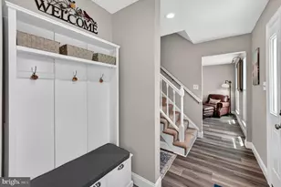 12168 Eddyspark Dr, Herndon, VA 20170 - Photo 7