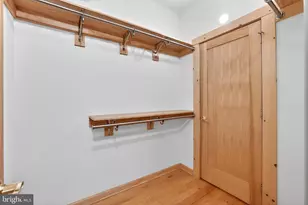 2136 Powhatan St, Falls Church, VA 22043 - Photo 35