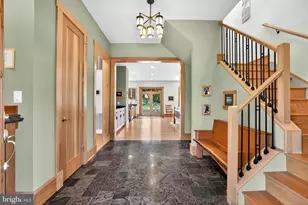2136 Powhatan St, Falls Church, VA 22043 - Photo 7