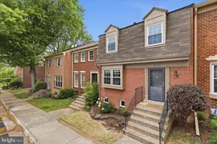 10256 Friendship Ct, Fairfax, VA 22032 - Photo 3