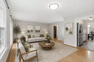 10256 Friendship Ct, Fairfax, VA 22032 - Photo 13