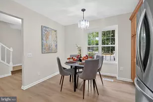 5866 Wood Flower Ct, Burke, VA 22015 - Photo 11