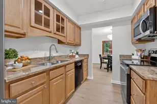 5866 Wood Flower Ct, Burke, VA 22015 - Photo 13