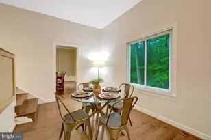 12009 Canter Ln, Reston, VA 20191 - Photo 13