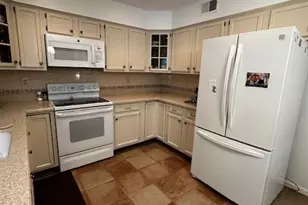 8229 Bell Ln, Vienna, VA 22182 - Photo 21