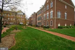 7981 Reserve Way, Vienna, VA 22182 - Photo 7