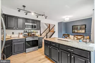 14604 Battery Ridge Ln, Centreville, VA 20120 - Photo 13