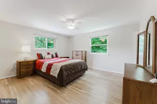 4911 Wycliff Ln, Fairfax, VA 22032 - Photo 19