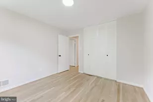 4911 Wycliff Ln, Fairfax, VA 22032 - Photo 23