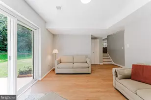 4911 Wycliff Ln, Fairfax, VA 22032 - Photo 13