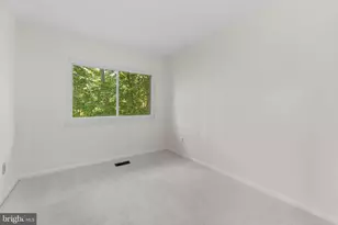 11944 Barrel Cooper Ct, Reston, VA 20191 - Photo 15