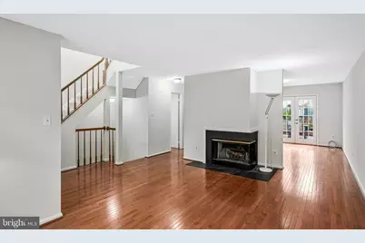5175 Glen Meadow Drive, Centreville, VA 20120 - Photo 3