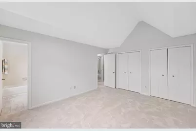 5175 Glen Meadow Drive, Centreville, VA 20120 - Photo 13