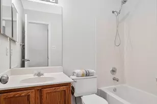 5175 Glen Meadow Dr, Centreville, VA 20120 - Photo 17