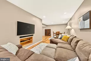 1300 Cassia St, Herndon, VA 20170 - Photo 41
