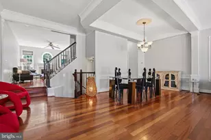 6202 Manchester Park Cir, Alexandria, VA 22310 - Photo 9
