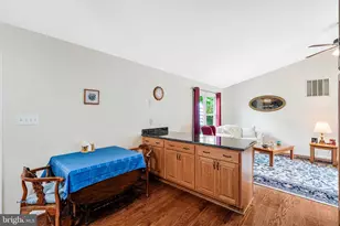 6615 Crayford St, Burke, VA 22015 - Photo 9