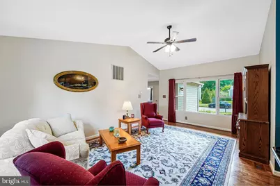 6615 Crayford Street, Burke, VA 22015 - Photo 11