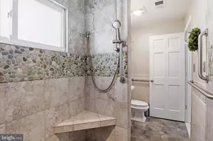 5202 Garner St, Springfield, VA 22151 - Photo 31