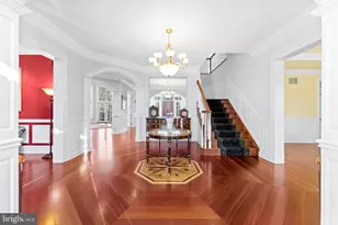 8541 Old Dominion Dr, McLean, VA 22102 - Photo 9