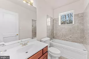 8541 Old Dominion Dr, McLean, VA 22102 - Photo 101