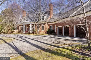 8541 Old Dominion Dr, McLean, VA 22102 - Photo 109