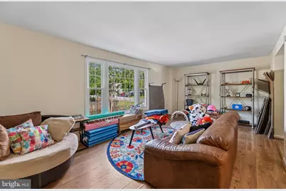8227 McClelland, Alexandria, VA 22309 - Photo 11