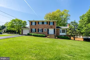 6413 Noble Dr, McLean, VA 22101 - Photo 1
