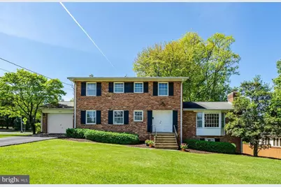6413 Noble Drive, McLean, VA 22101 - Photo 1